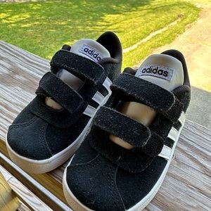 Toddler Boys Size 7 Adidas Sneakers